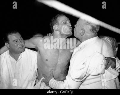 Boxen - Commonwealth und britische Schwergewichts-Titel - Henry Cooper V Joe Erskine - Earls Court Arena Stockfoto