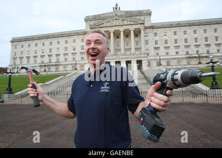 Stormont Arbeiter dient auch als Chorsänger Stockfoto