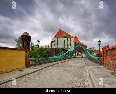 Breslau Sandkirche Und Dombrücke - Breslau St. Maria Church und Tumski Brücke Fluss Oder Stockfoto