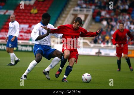 Fußball - bundesweite Liga Division Three - Rushden & Diamanten gegen Southend United Stockfoto