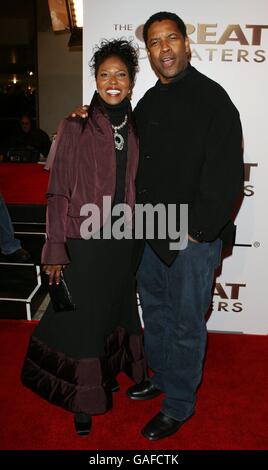 Denzel Washington kommt zur Premiere von The Great Debaters im Arclight Cinerama Dome in Hollywood, Los Angeles. Stockfoto