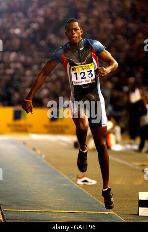 Leichtathletik - Norwich Union British Grand Prix - Männer: Dreisprung. Tim Rusan aus den USA Stockfoto