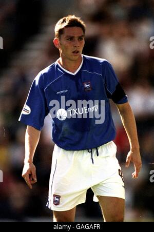 Fußball - Nationwide League Division One - Preston North End / Ipswich Town. Matt Holland, Kapitän von Ipswich Town Stockfoto