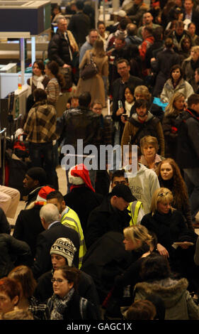 Nebel Verzögerungen Weihnachten Wochenende Stockfoto