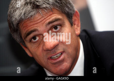 Italien-Trainer Nick Mallett während des RBS 6 Nations Launch im Hurlingham Club, London. Stockfoto