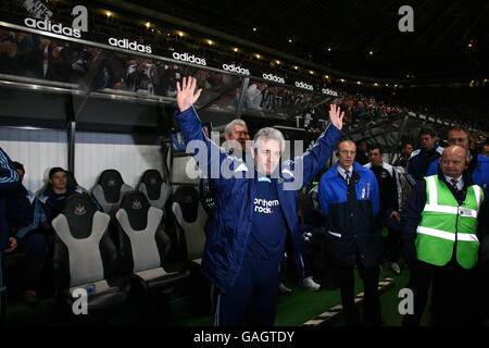 Fußball - Barclays Premier League - Newcastle United gegen Bolton Wanderers - St James Park Stockfoto