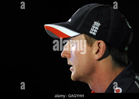 Cricket - England Photocall - Team Hotel. Der englische ODI-Kapitän Paul Collingwood bei einer Pressekonferenz im Team-Hotel, Christchurch, Neuseeland. Stockfoto