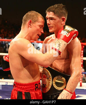 Boxen - WBU-Titel im Weltergewicht - Michael Jennings V Ross Minter - ExCel Arena Stockfoto