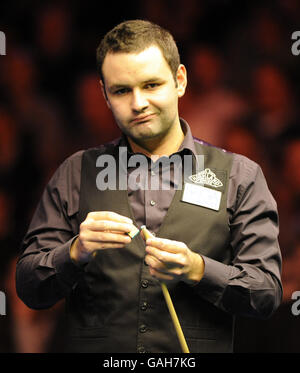 Snooker - SAGA Insurance Masters 2008 - Wembley Arena. Stephen Maguire im Kampf gegen Ronnie O'Sullivan Stockfoto