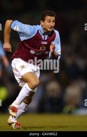 Fußball - Worthington Cup - Dritte Runde - Burnley gegen Tottenham Hotspur. Dimitrios Papadopoulos, Burnley Stockfoto