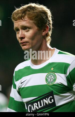 Fußball - UEFA Champions League - Celtic gegen Barcelona - Celtic Park. Barry Robson, Celtic Stockfoto