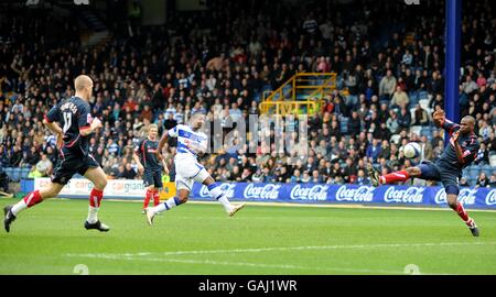 Fußball - Meisterschaft Coca-Cola - Queens Park Rangers gegen Stoke City - Loftus Road Stockfoto
