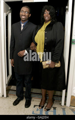 Kwame Kwei-Armah kommt zu einer Sondervorführung von Fade to Black im Electric Cinema in West London. Stockfoto