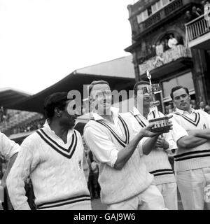 Cricket - Gillette Cup - Final - Sussex V Warwickshire Stockfoto