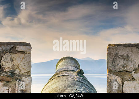 Schönen Kanon des Alters in Nafplio in Griechenland. Stockfoto