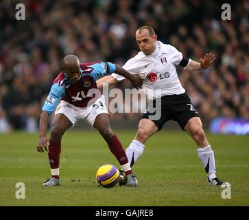 Fußball - Barclays Premier League - Fulham V West Ham United - Craven Cottage Stockfoto