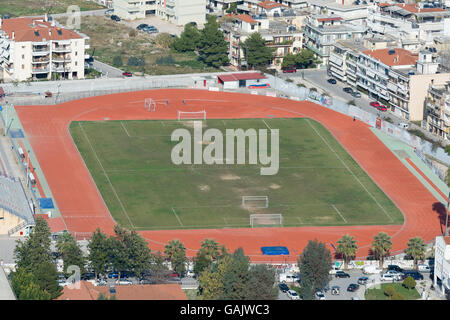 Nauplia, Griechenland 28. Dezember 2015. Örtlichen Fußballstadion von Nafplio in Geece. Eine Luftaufnahme. Stockfoto