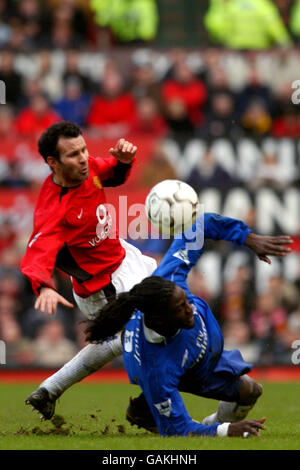 Fußball - FA Barclaycard Premiership - Manchester United gegen Chelsea Stockfoto