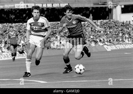 Fußball - heute League Division One - Queens Park Rangers gegen Manchester United Stockfoto