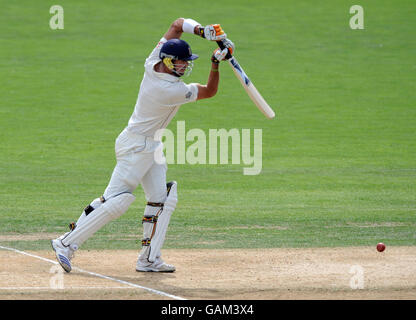 Der englische Kevin Pietersen in Aktion während des 3. Tests im McLean Park, Napier, Neuseeland. Stockfoto