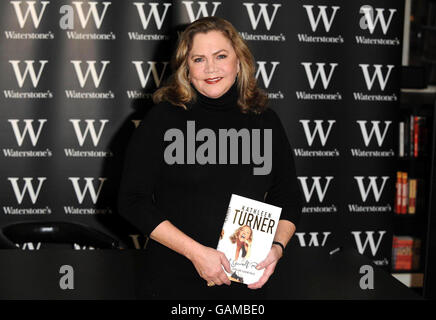 Kathleen Turner Signierstunde - London Stockfoto