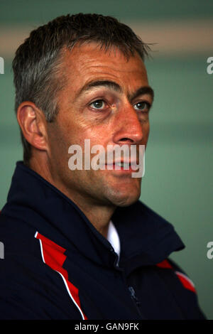 Cricket - Lancashire County Cricket Club - Photocall 2008 - Old Trafford. Mike Watkinson, Cricket-Manager in Lancashire Stockfoto