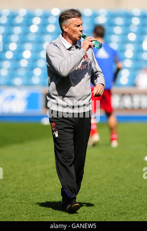 Fußball - Coca-Cola Football League One - Millwall / Carlisle United - The Den. John ward, Manager von Carlisle United Stockfoto