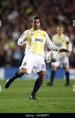 Fußball - UEFA Champions League - Viertelfinale - zweite Etappe - Chelsea gegen Fenerbahce - Stamford Bridge. Claudio Maldonado, Fenerbahce Stockfoto