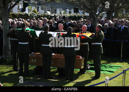 Staatlichen Begräbnis für Hillery, ehemalige Präsidentin von Irland Stockfoto