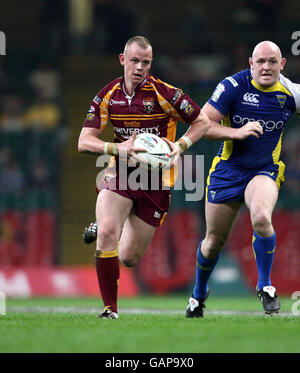 Rugby League - Engage Super League - Huddersfield Riesen V Warrington Wolves - Millennium Stadium Stockfoto