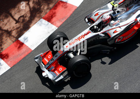 Heikki Kovalainen in seinem Vodafone McLaren Mercedes während des Trainings in Monte Carlo, Monaco. Stockfoto