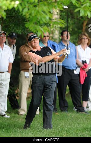 Golf - BMW PGA Championship 2008 - Runde eins - Wentworth Golf Club - Virginia Water. Colin Montgomerie in Aktion bei der BMW PGA Championship Stockfoto