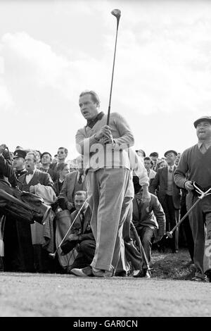 Golf - Charity Match - Bing Crosby und Bob Hope V Donald Peers und Ted Ray - Tempel Golf Club, Maidenhead Stockfoto