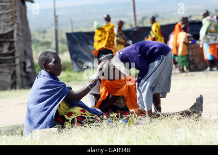 Generisches Bild der lokalen Gemeinde aus einem Dorf in der Maasai Mara in Kenia. Stockfoto