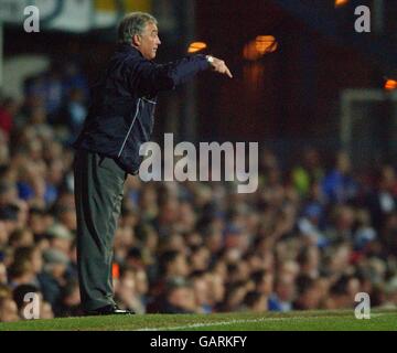 Fußball - bundesweit League Division One - Portsmouth V Burnley Stockfoto