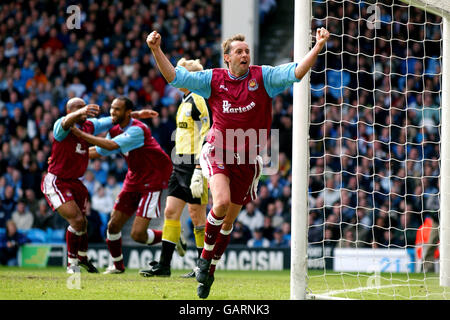 Fußball - FA Barclaycard Premiership - Manchester City gegen West Ham United Stockfoto