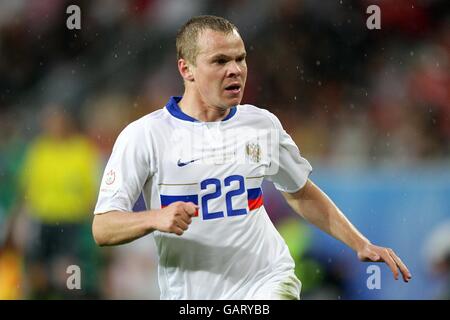 Fußball - UEFA-Europameisterschaft 2008 - Gruppe D - Spanien - Russland - Tivoli Neu-Stadion. Alexander Anjukow, Russland Stockfoto