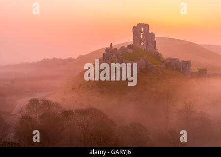 Corfe Castle Twilight Stockfoto