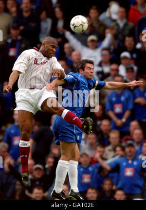 Fußball - FA Barclaycard Premiership - Birmingham City gegen West Ham United Stockfoto