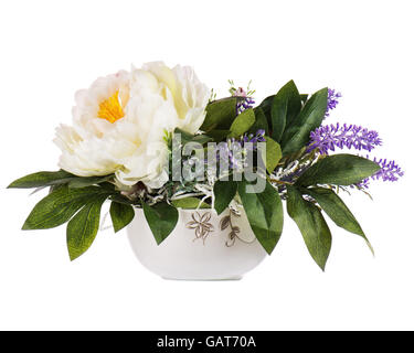 Schöner Blumenstrauß Pfingstrose Blume und andere Blumen in Vase isoliert auf weißem Hintergrund. Stockfoto