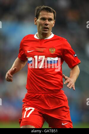 Fußball - UEFA-Europameisterschaft 2008 - Gruppe D - Griechenland - Russland - Wals Siezenheim Stadium. Konstatin Zyryanov, Russland Stockfoto