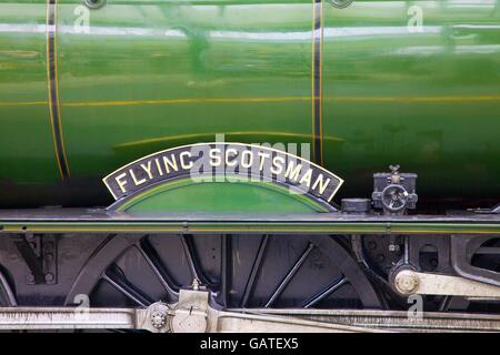 Dampflok LNER A3 Klasse 4-6-2 keine 60103 Flying Scotsman Typenschild. Carlisle Railway Station, Carlisle, Cumbria, England, UK. Stockfoto