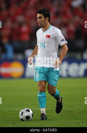 Fußball - UEFA-Europameisterschaft 2008 - Gruppe A - Türkei / Schweiz - St Jakob-Park. Arda Turan, Türkei Stockfoto