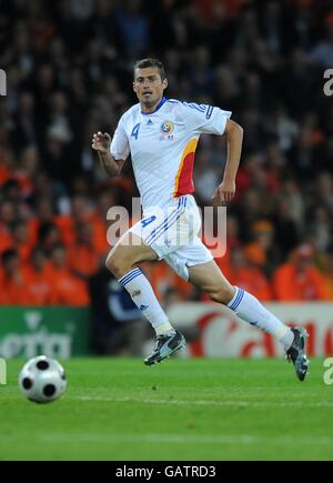 Fußball - UEFA-Europameisterschaft 2008 - Gruppe C - Holland / Rumänien - Stade de Suisse. Gabriel Sebastian Tamas, Rumänien Stockfoto