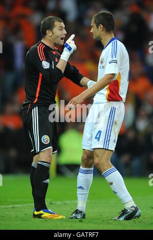 Rumäniens Torwart Bogdan Lobont und Gabriel Sebastian Tamas Stockfoto