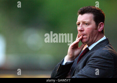 Fußball - bundesweit Football League Division Three - Shrewsbury Town V Carlisle United Stockfoto