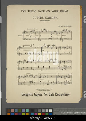 „The Piccadilly Johnny with the Little Glass Eye“ bezieht sich auf eine Figur, möglicherweise aus einem Musical oder einer Geschichte, die für ihre besondere physische Eigenschaft bekannt ist und Themen der Individualität und skurrile Charaktereigenschaften hervorhebt. Stockfoto