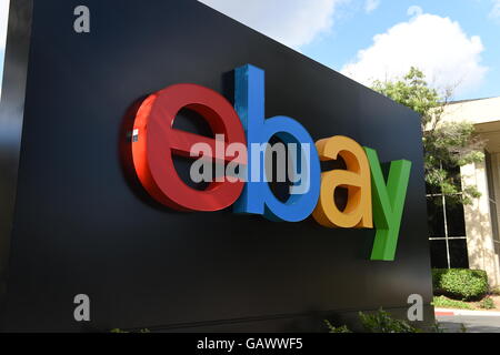 Das Logo der Online-Auktionsplattform Ebay vor dem Intel-Hauptsitz in San José, USA, 21. Mai 2016. Foto: ANDREJ SOKOLOW/dpa Stockfoto