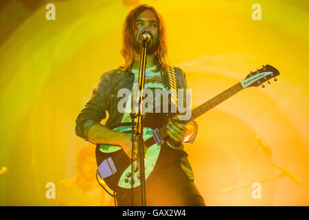 Mailand Italien. 5. Juli 2016. Die australische psychedelic-Rock-Band TAME IMPALA live auf der Bühne am Markt Sound Credit führt: Rodolfo weitertransferiert/Alamy Live News Stockfoto