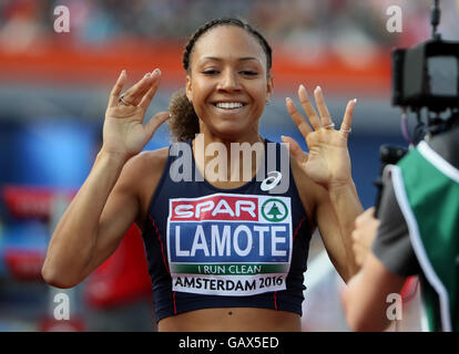 Amsterdam, Niederlande. 6. Juli 2016. Renelle Lamote Frankreichs konkurriert in 800m Frauen Qualifikationsrunde bei den Europameisterschaften im Olympiastadion in Amsterdam, Niederlande, 6. Juli 2016. Foto: Michael Kappeler/Dpa/Alamy Live News Stockfoto